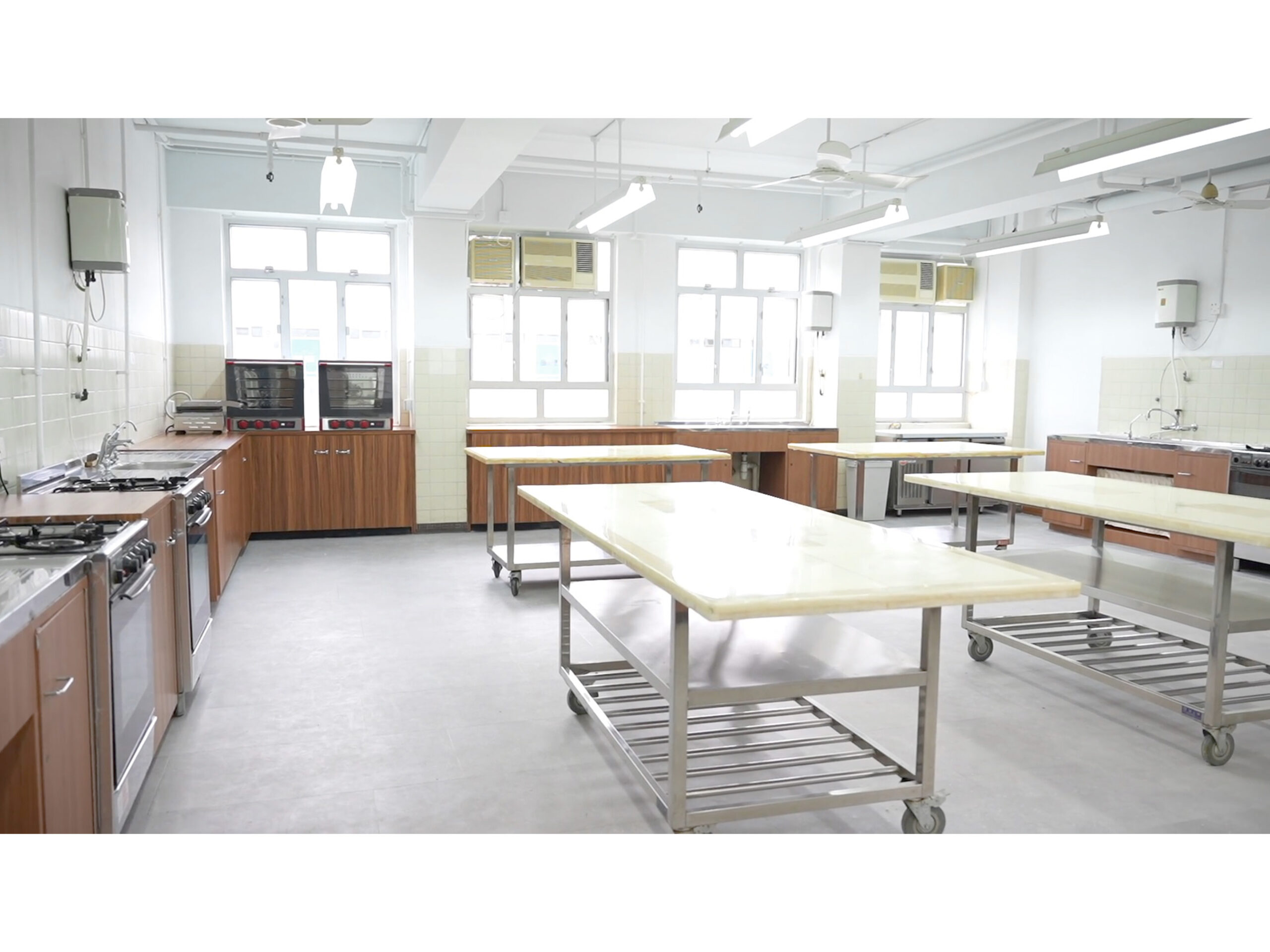 屯門馬登基金中學 CTM Cafe3