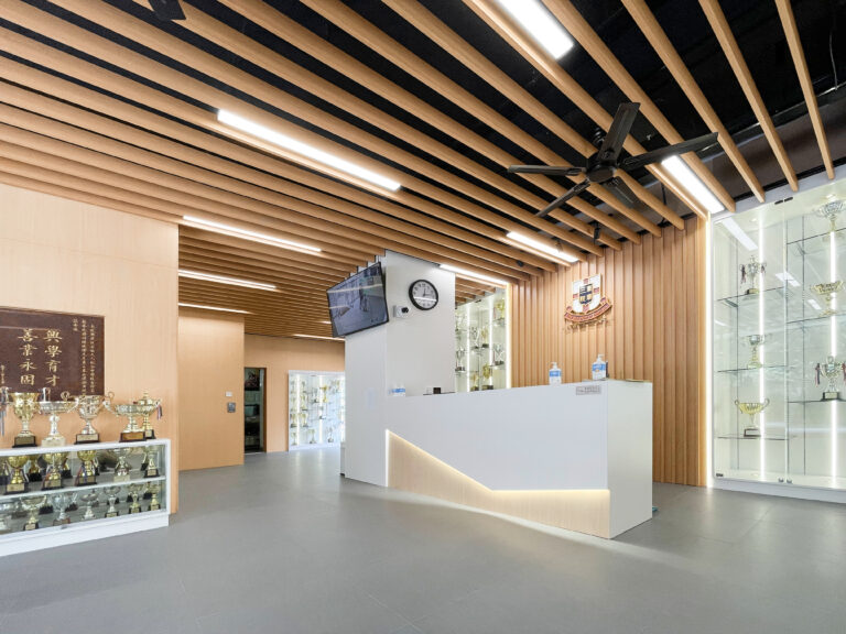 東華三院伍若瑜夫人紀念中學1