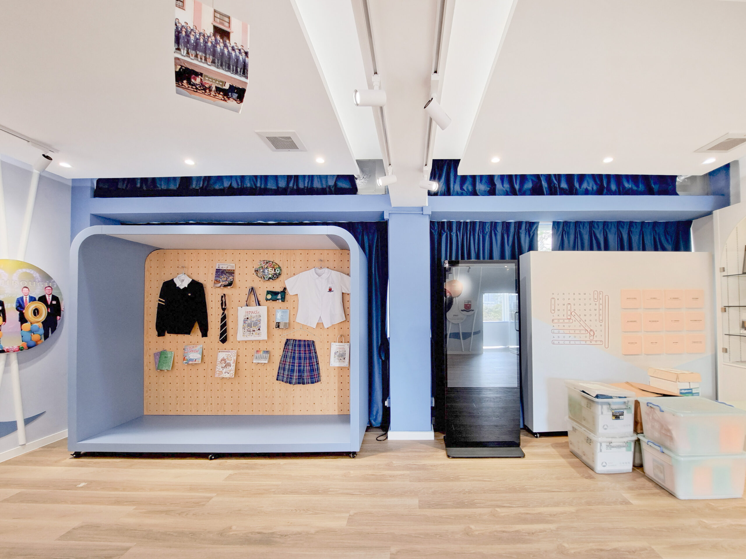 香港管理專業協會羅桂祥中學 - 校史室及走廊12